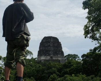 【グアテマラ旅】密林のティカル遺跡とフローレス島へ