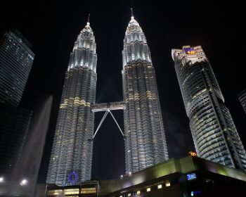 【マレーシア旅】大都会クアラルンプールとKLCC広場散策