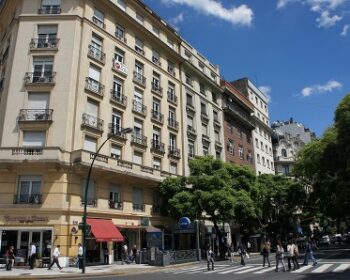【アルゼンチン旅】南米のパリ・ブエノスアイレス！五月広場とカミニートから始まる南米縦断