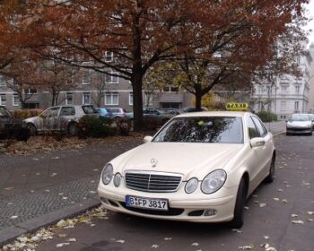 【オランダ旅】ドイツから国際列車で水の都アムステルダムへ！運河の美しい街並み